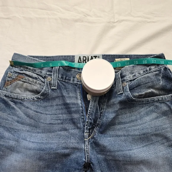 Ariat Men's Relaxed Fit Denim Jeans - Picture 4 of 10